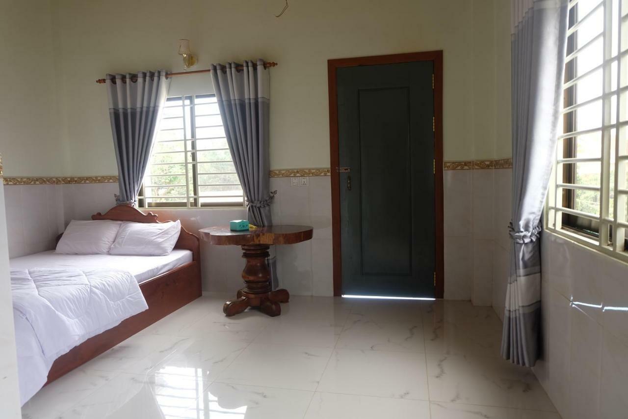 Mondulkiri Holiday Homestay ศรีมโนรม ภายนอก รูปภาพ